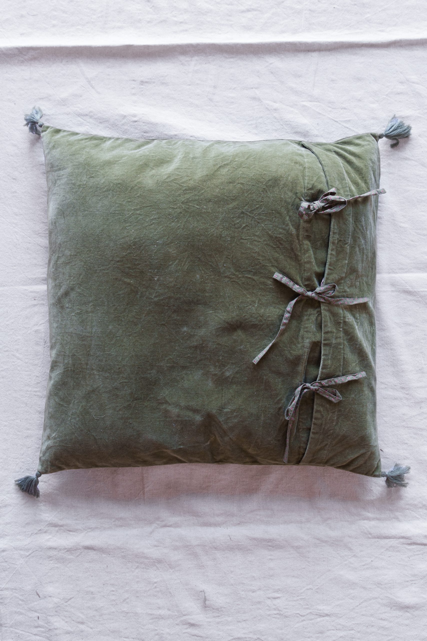 HOUSSE DE COUSSIN PUA – MOUSSE – COLLECTION SOUS BOIS