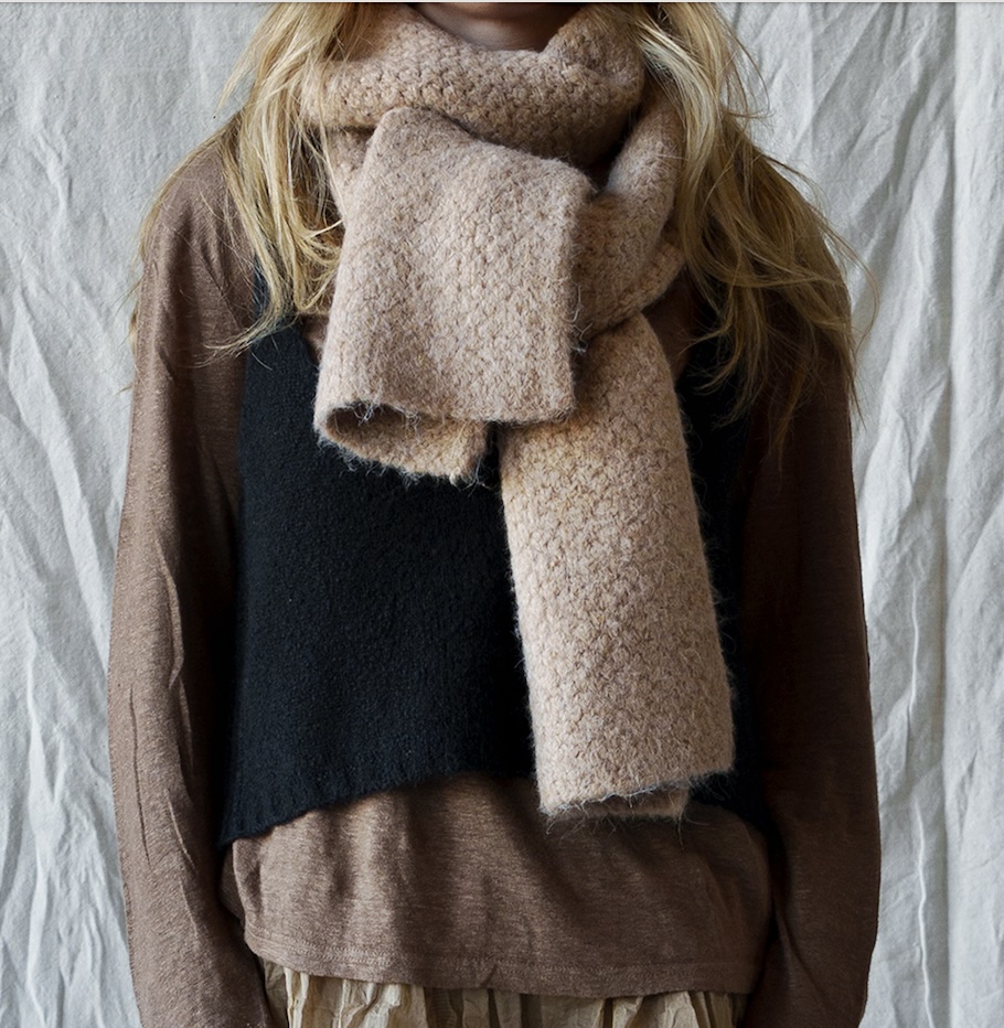 SCARF – COGNAC
